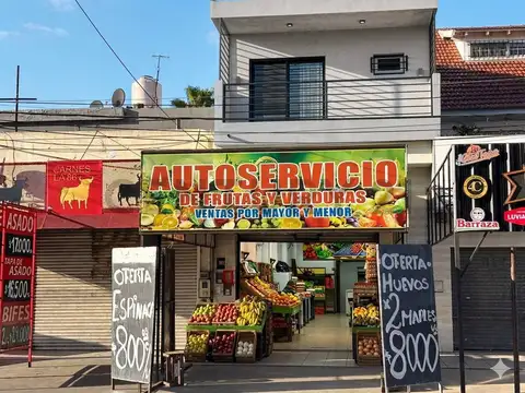 Av. Juan Domingo Perón 4500, Piso 0