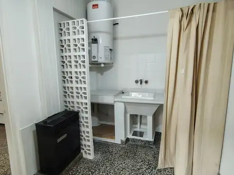 Depto Tipo Casa en Alquiler de 1 dormitorio