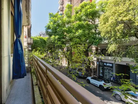 Depto Tipo Casa en Venta con 1 cocheras