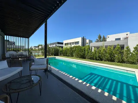 Casa en Alquiler en Countries y Barrios Cerrados en San Vicente, USD 1.999