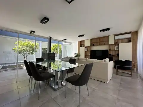 C. El Deslinde 1360, B1865 San Vicente, Provincia de Buenos Aires