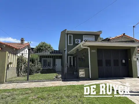 Casa en Venta con 1 cochera