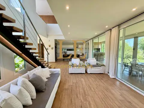 Casa en Venta al Suroeste