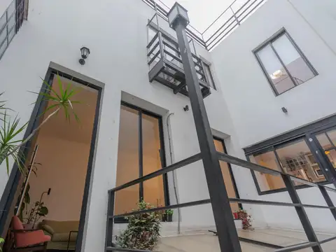 Depto Tipo Casa en Venta de 3 dormitorios