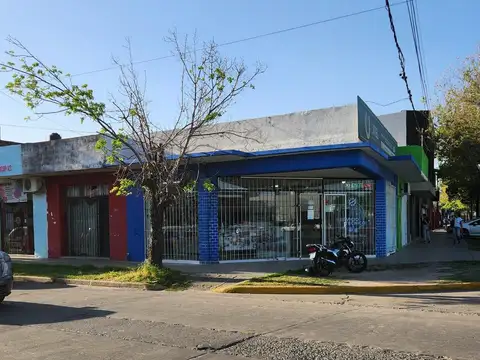 Gran esquina en Facundo Zuviría y Martín Zapata - Santa Fe