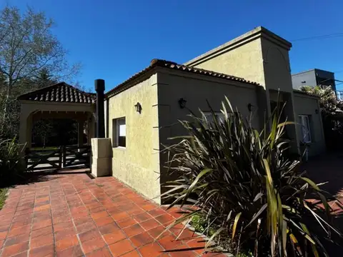 Casa - Alquiler - Argentina, La Matanza