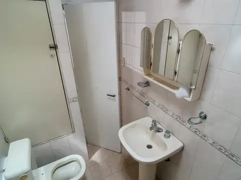 Depto Tipo Casa en Venta 40 años