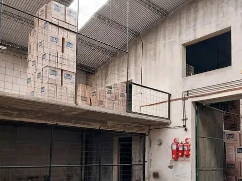 Galpon en Alquiler 60  mts Fondo