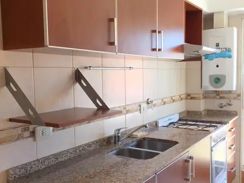 Posadas  al 102 piso 2 C
