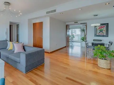 Departamento en Venta de 4 dormitorios