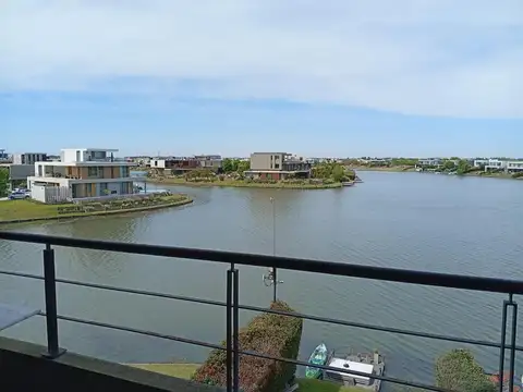 Departamento en Venta con 1 cochera