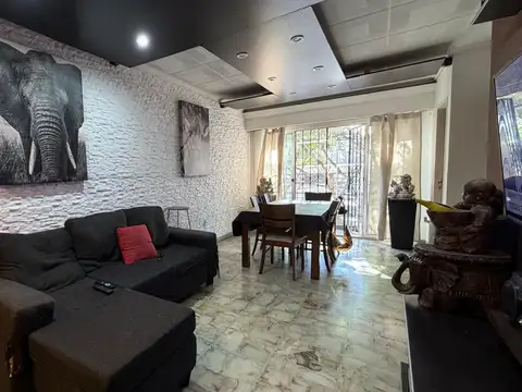 Depto Tipo Casa en Venta de 3 ambientes