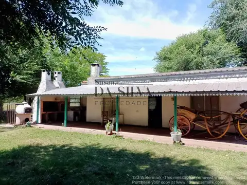 CAMPO con Vivienda e Instalaciones Ganaderas. 18 Ha. M.PAZ