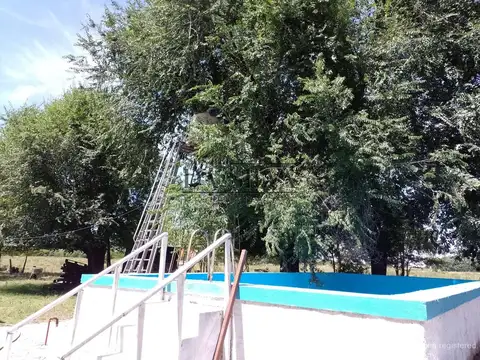 CAMPO con Vivienda e Instalaciones Ganaderas. 18 Ha. M.PAZ