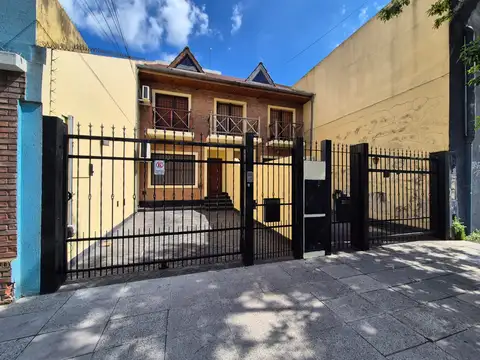 VENTA PH DUPLEX 6 AMBIENTES CON COCHERA JARDIN PARRILLA EN COGLAN APTO CREDITO BANCARIO