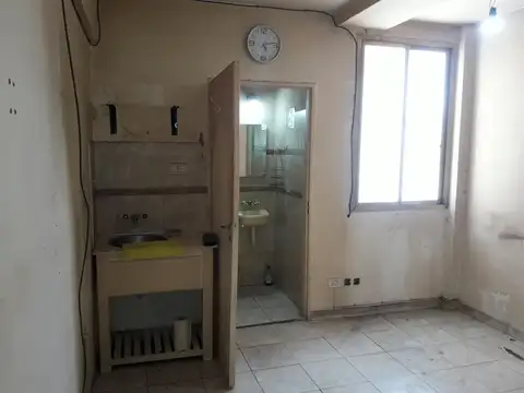 Enrique Ochoa 100, Piso 2°