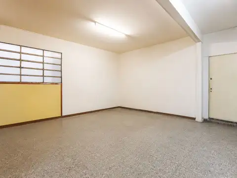 DEPÓSITO Ó LOCAL COMERCIAL 135 M2 CON SÓTANO