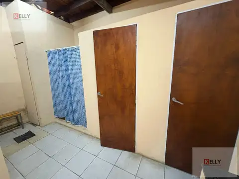 R. Camaño al 1300