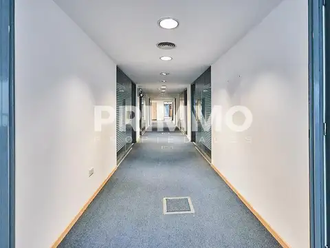 Oficina en Alquiler en Barrio Norte, USD 1.350