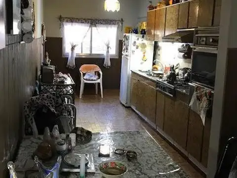 Depto Tipo Casa en Venta en Ramos Mejia Sur, USD 185.000