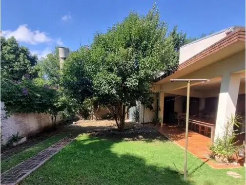 Depto Tipo Casa en Venta de 4 ambientes