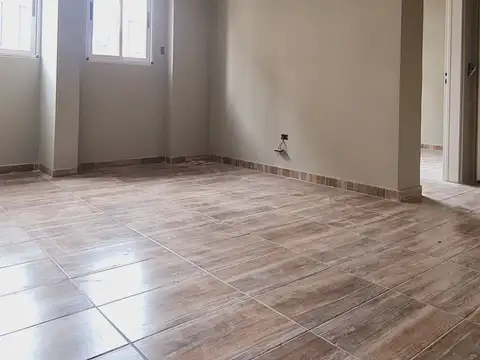 Avenida Juan De Garay 3200, Piso PB