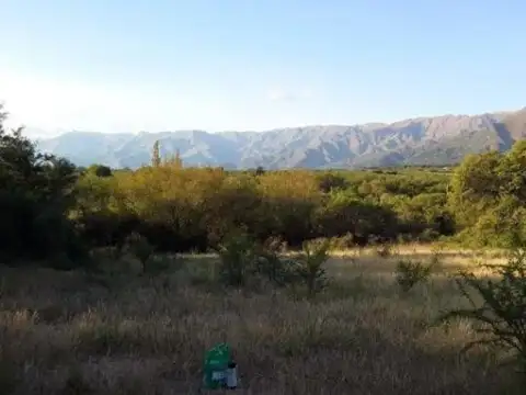 Terreno en Venta en Carpinteria, USD 80.000