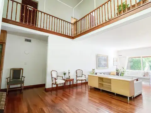 Entre Rios al 2200 entre Pacheco y José María Paz