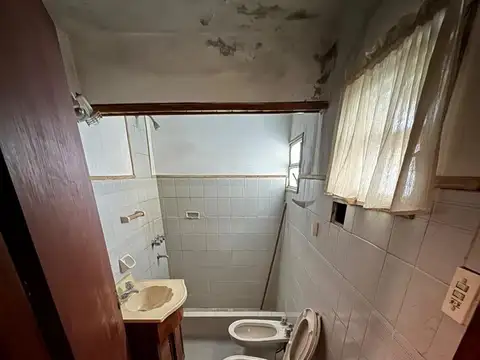 CASA EN JÁUREGUI APTA CRÉDITO
