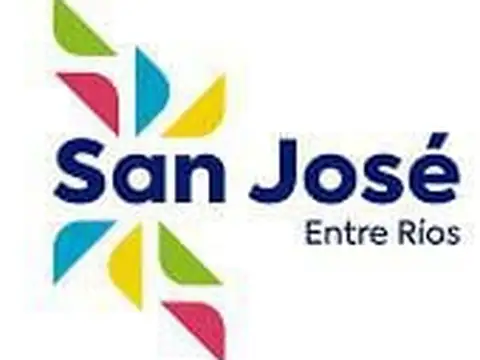 CAMINO A LIEBIG A 100 MTS DE RUTA 130