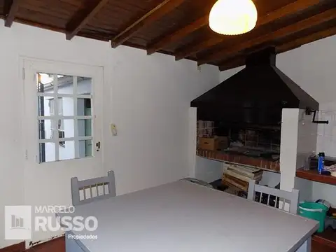 CHALET 4 AMBIENTES