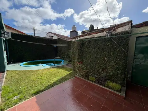 Casa 4 ambientes con 1 baño