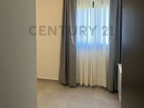 juan isidro , Piso 0