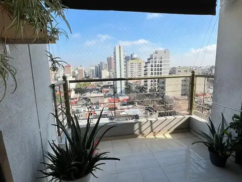 Alquiler Departamento 2 amb 55m2 c/Balcón Av.Jujuy 1100