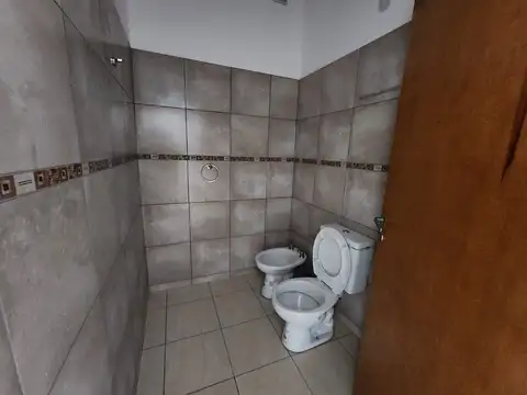 Local en Alquiler 1 año