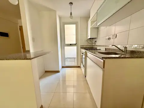 Monoambiente  con Pileta y parrilla en Caballito