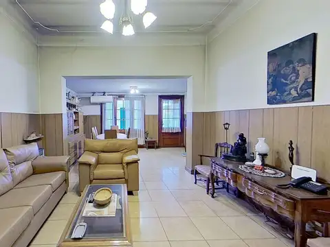 Casa en Venta en Monte Castro, USD 440.000