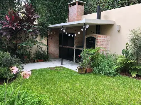 IMPECABLE CHALET EN DOS PLANTAS