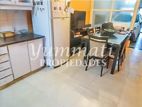 VENTA CASA 2 DORMITORIOS PATIO COCHERA ALQUILADA