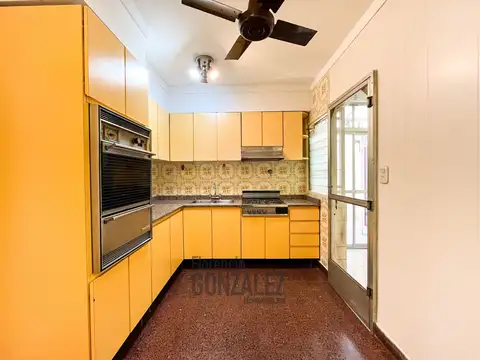 Depto Tipo Casa en Venta al Este