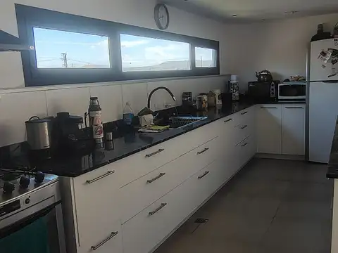 Casa en Alquiler al Este