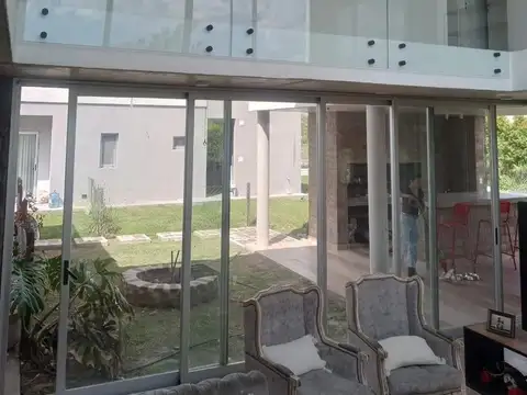 en Araucarias 200 PUERTOS
