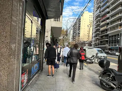 Local en Venta 40 años