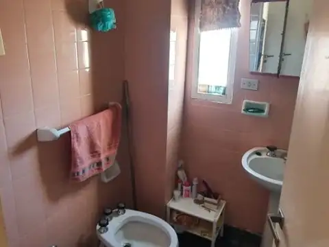 Depto Tipo Casa en Venta 40 años