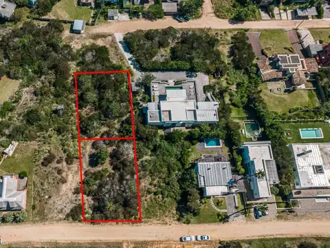 Venta de dos lotes juntos en El Chorro 100