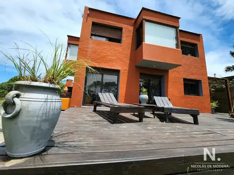 Casa en venta zona El Chorro, Manantiales