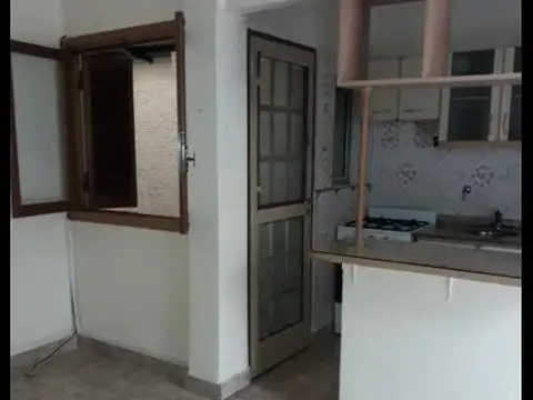 Depto Tipo Casa en Venta en Ramos Mejia, USD 48.000