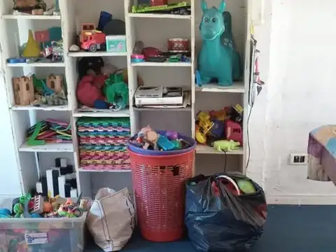 Casa 5 ambientes con 2 baños