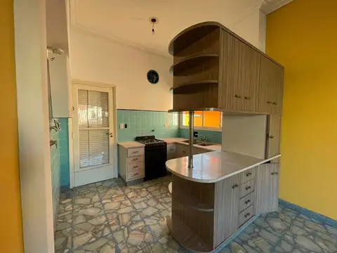 Depto Tipo Casa en Venta de 4 ambientes