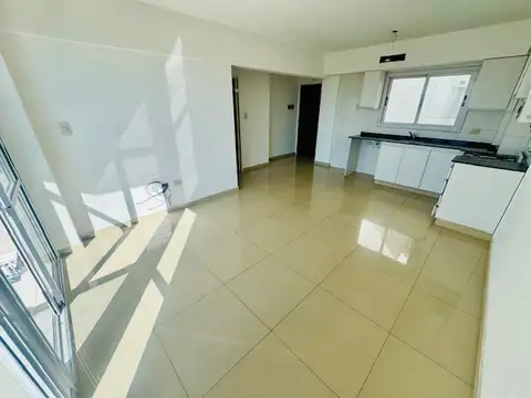 Departamento en Alquiler en Haedo Sur, $ 550.000
